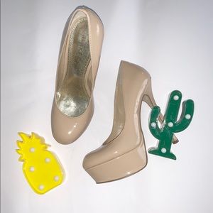 Nude platform Heels